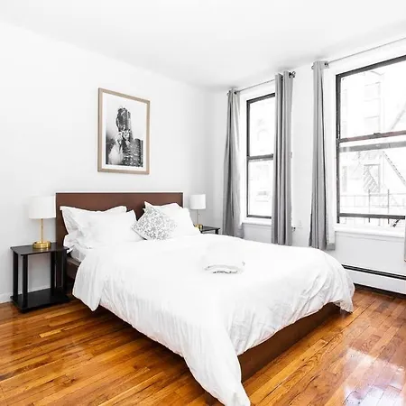 2Bed Bliss By Central Park North-2